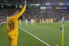 欧冠1/8决赛首回合：马竞对切尔西精彩对决迭戈·科斯塔闪耀，快速反击成关键